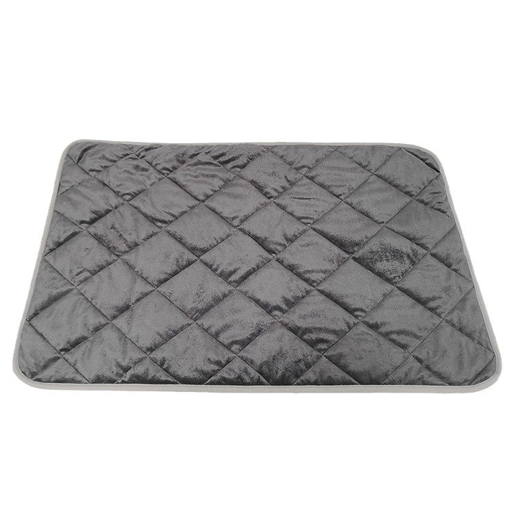 Heated pet blanket sleeping pad